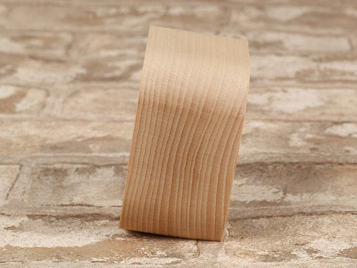 郡上踊りで有名な郡上八幡で観光体験のカトモクのお店を運営する加藤木工が作る日本製セイコー電波壁掛け時計