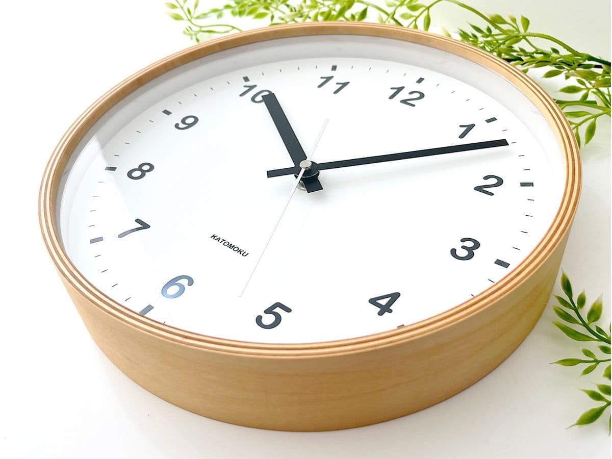 km-33_plywood_clock