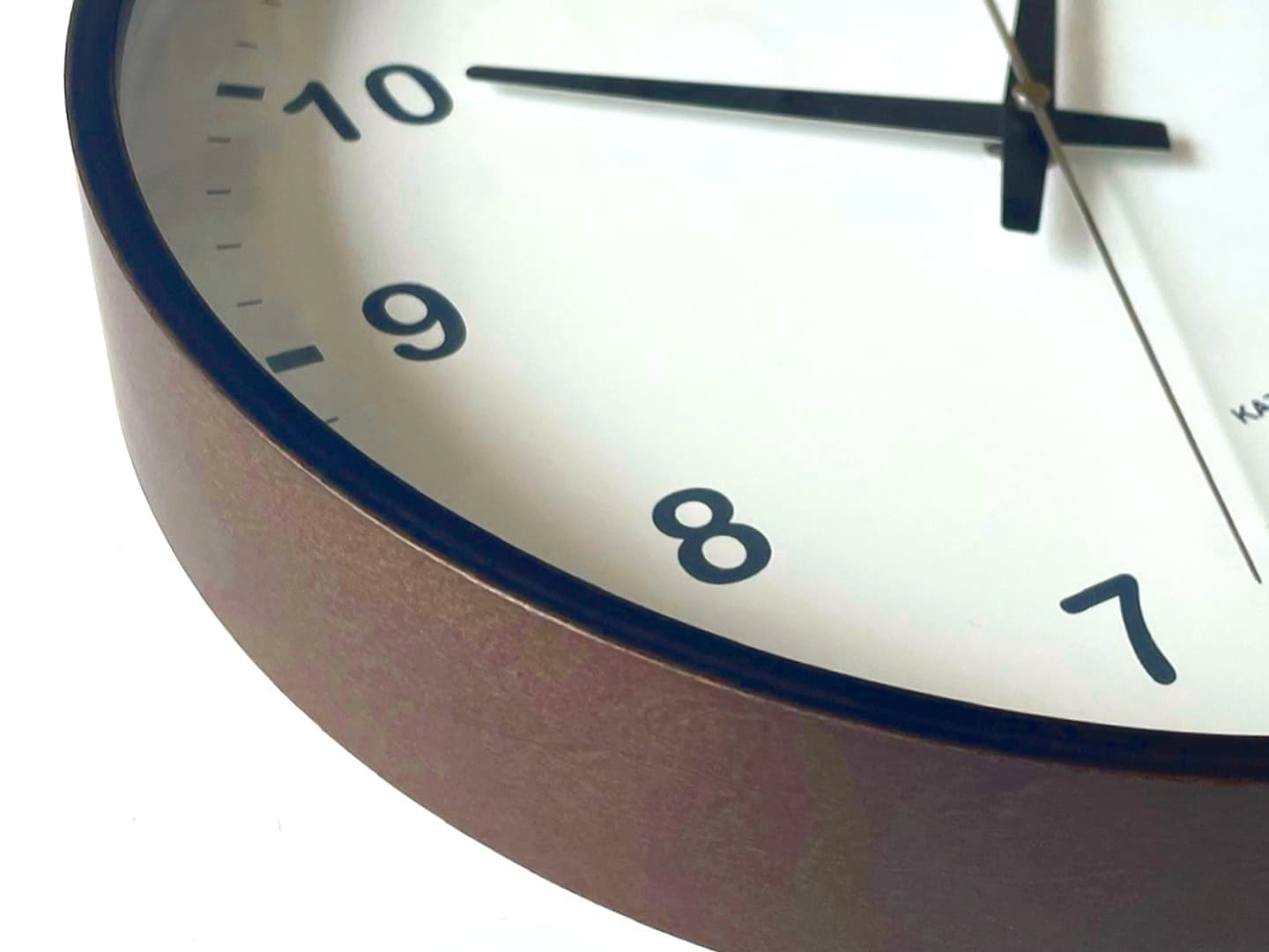 郡上踊りで有名な郡上八幡で観光体験のカトモクのお店を運営する加藤木工が作る日本製セイコー電波壁掛け時計