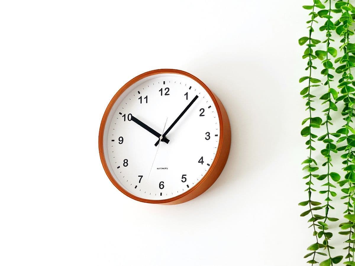 郡上踊りで有名な郡上八幡で観光体験のカトモクのお店を運営する加藤木工が作る日本製セイコー電波壁掛け時計