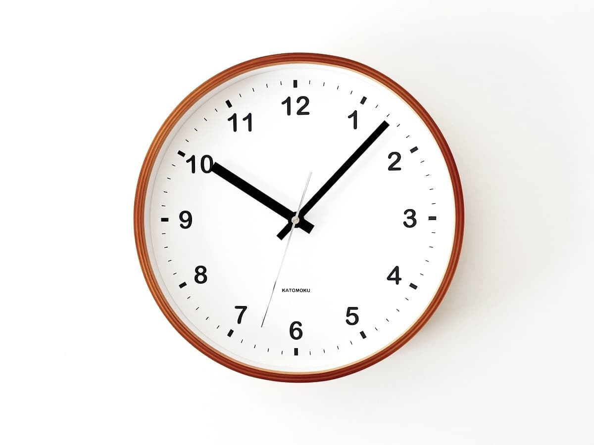 郡上踊りで有名な郡上八幡で観光体験のカトモクのお店を運営する加藤木工が作る日本製セイコー電波壁掛け時計