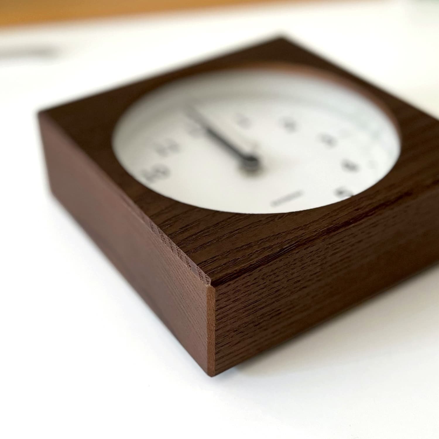 km-95_dual_use_clock_4