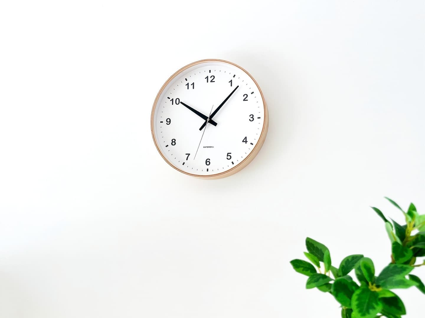 時計 掛け時計 壁掛け時計 木の時計 国産 日本 岐阜県 郡上八幡 インテリア 雑貨 丁寧な暮らし 北欧 シンプル オシャレ 静音 静か 木工屋  曲げわっぱ