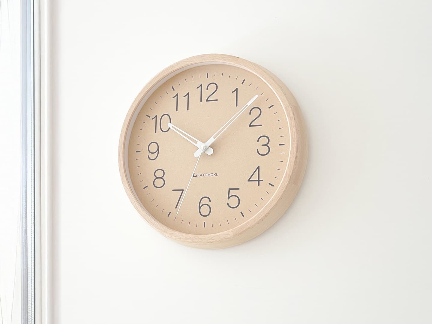 時計 掛け時計 壁掛け時計 電波時計 木の時計 国産 日本 岐阜県 郡上八幡 インテリア 雑貨 丁寧な暮らし 北欧 シンプル オシャレ 静音 静か 自動受信 時刻修正 木工屋 無垢 シナ文字盤