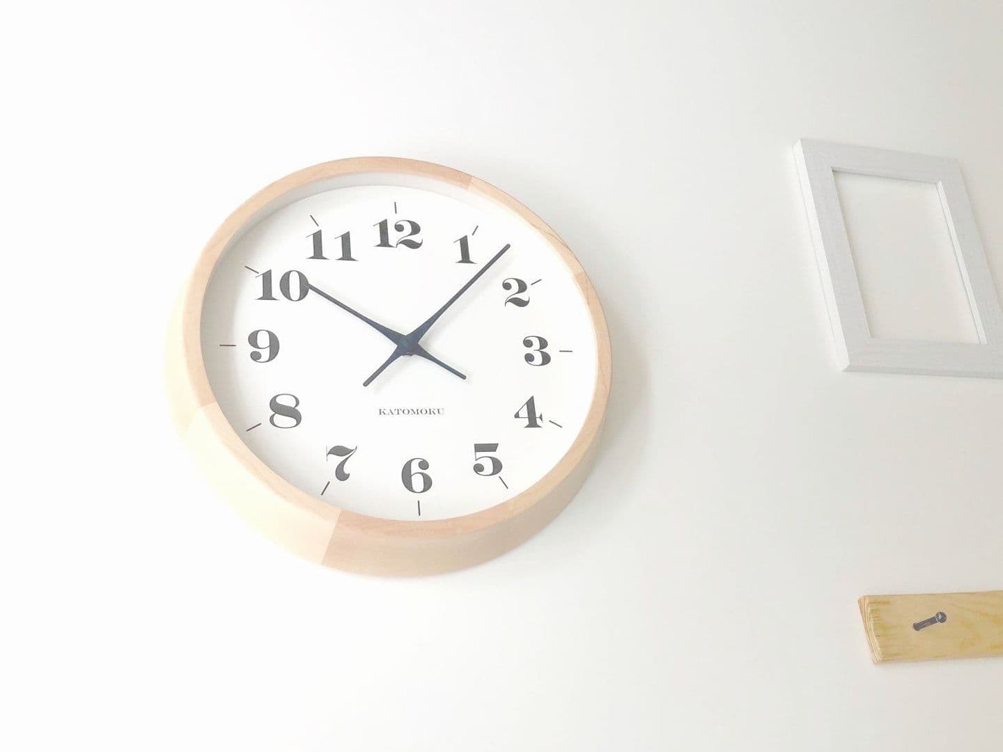 郡上踊りで有名な郡上八幡で観光体験のカトモクのお店を運営する加藤木工が作る日本製セイコー電波壁掛け時計