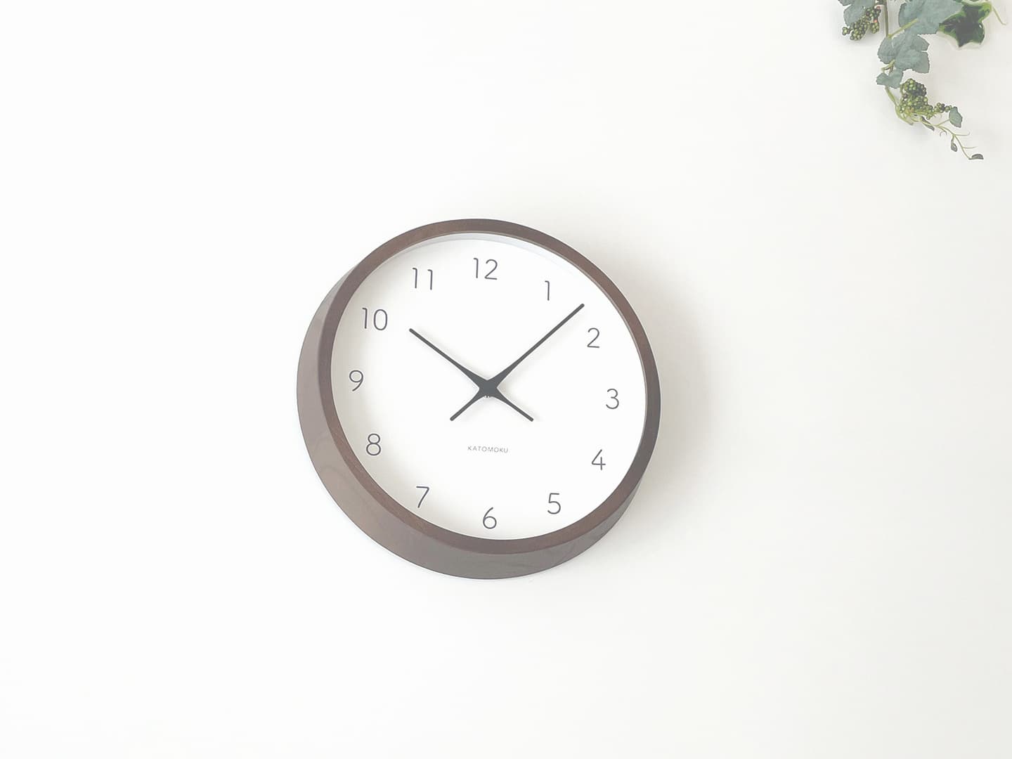 時計 掛け時計 壁掛け時計 木の時計 国産 日本 岐阜県 郡上八幡 インテリア 雑貨 丁寧な暮らし 北欧 シンプル オシャレ 静音 静か 木工屋 無垢 