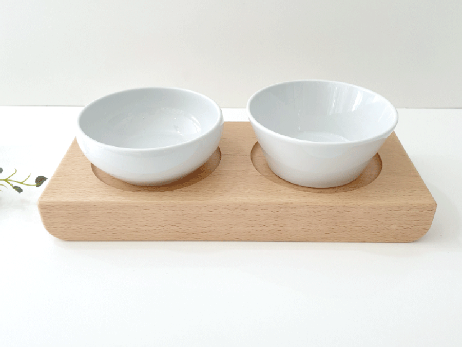 ねこちゃん、犬ちゃんの木製おしゃれ餌入れ