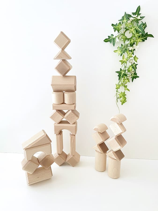 郡上八幡のおもちゃ作りのパイオニア加藤木工の作る木のおもちゃ