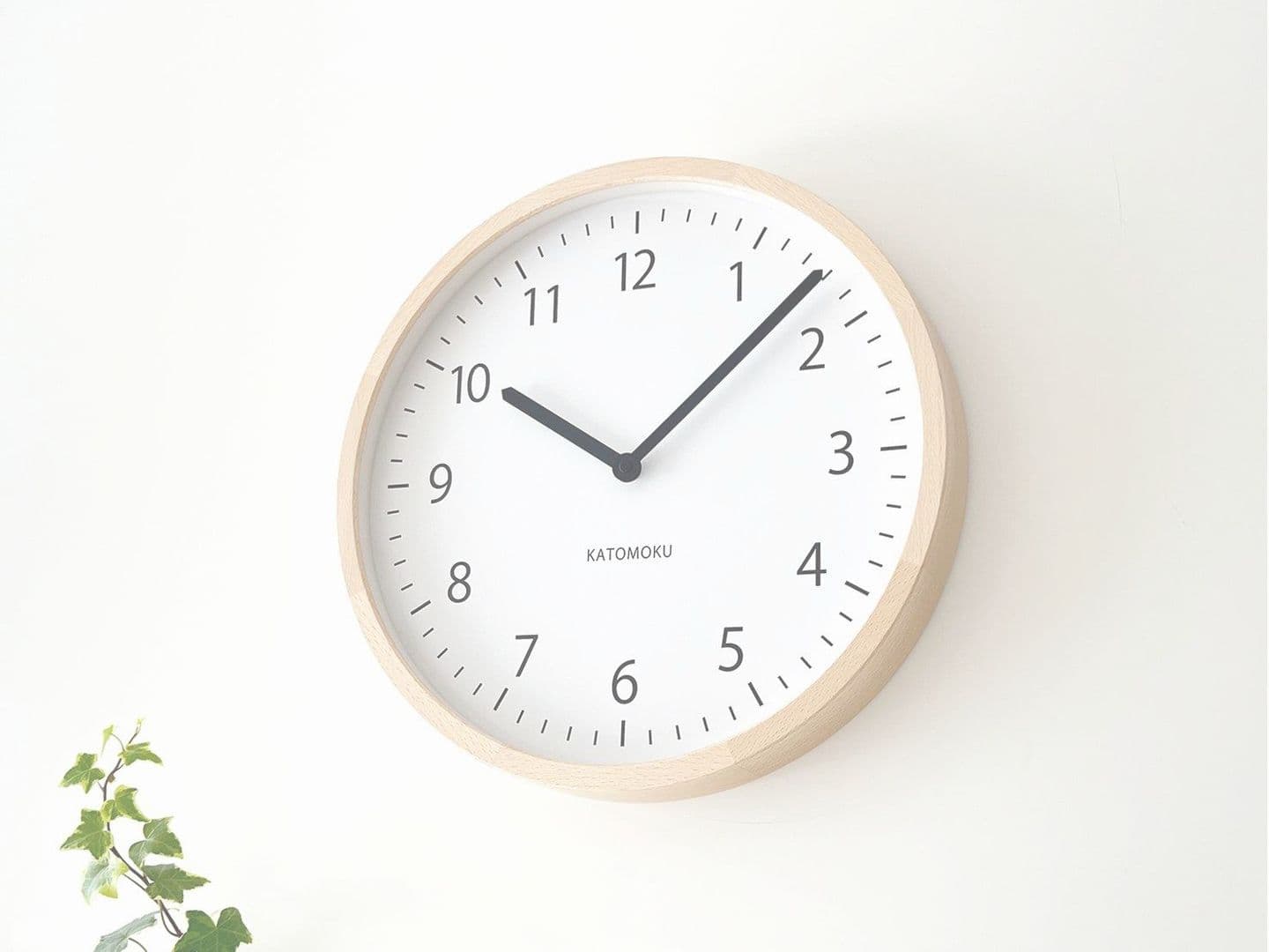 時計 掛け時計 壁掛け時計 木の時計 国産 日本 岐阜県 郡上八幡 インテリア 雑貨 丁寧な暮らし 北欧 シンプル オシャレ 静音 静か 木工屋  無垢 大きい 目盛り