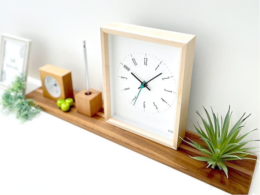 加藤木工が作る日本製おしゃれインテリア電波置き時計