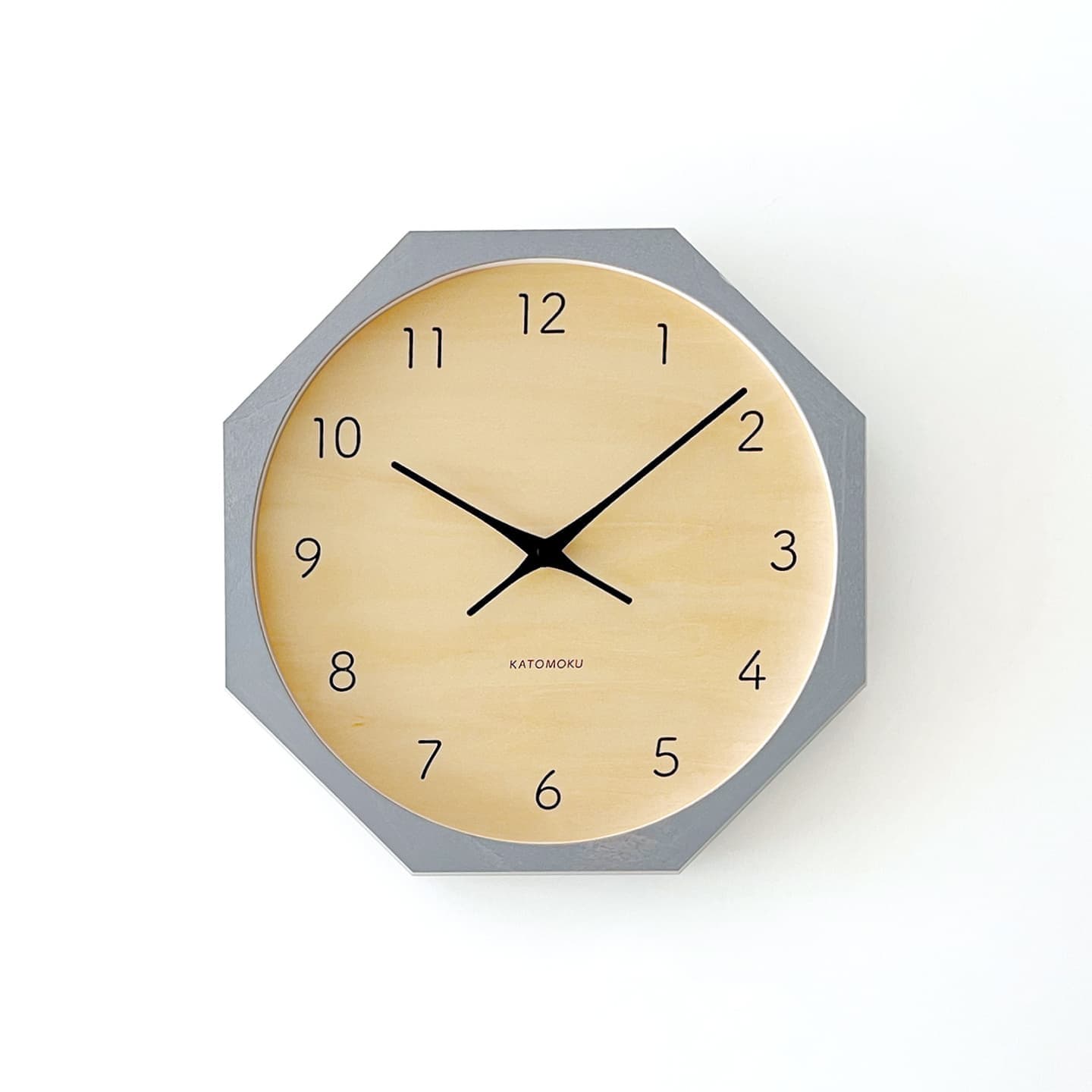 掛け時計 時計 壁掛け時計 静か 無音 静音 木の時計 木製 木工 木材 無垢材 天然素材 連続秒針 スイープムーブメント インテリア 八角形 縁起物 日本製 国産 岐阜県 郡上市 郡上八幡 郡上踊り 