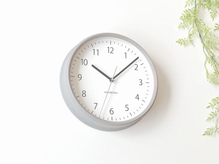 時計 掛け時計 壁掛け時計 電波時計 木の時計 国産 日本 岐阜県 郡上八幡 インテリア 雑貨 丁寧な暮らし 北欧 シンプル オシャレ 静音 静か 自動受信 時刻修正 木工屋 無垢 ナチュラル グレー ブラック 秒針 指標